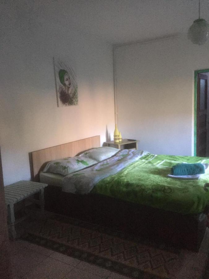 Vila Licurici Caciulata Exteriér fotografie